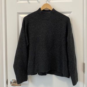 UNIQLO Soufflé Yarn Mock Neck Long Sleeve Sweater S